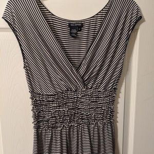 Sleeveless Max Edition Sexy Striped Top